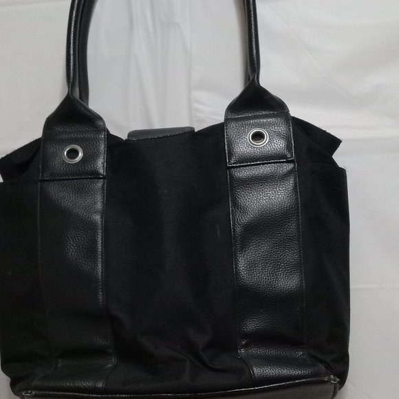 Tote Partly Leader Like & Nylon Shoulder Bag in Black - Picture 4 of 8